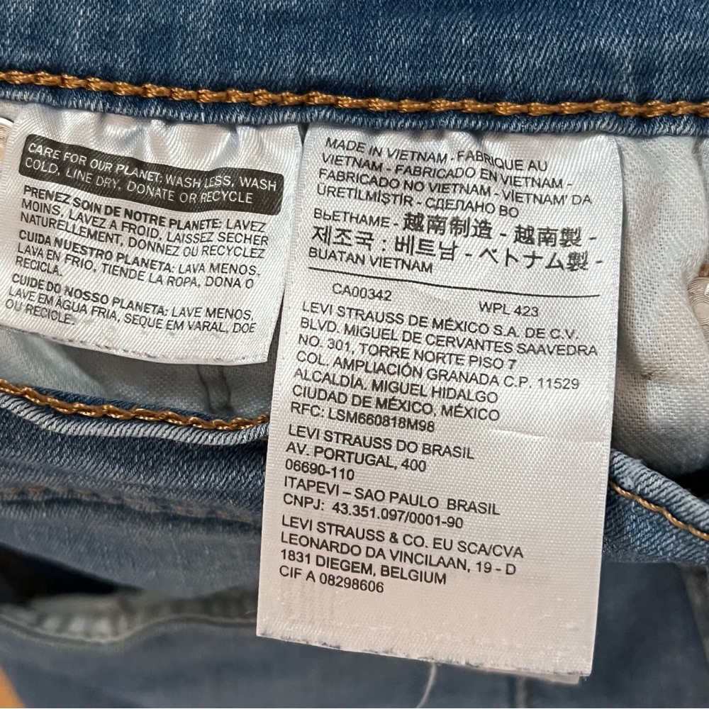 502 Levi’s 30x34 - Picture 11 of 13